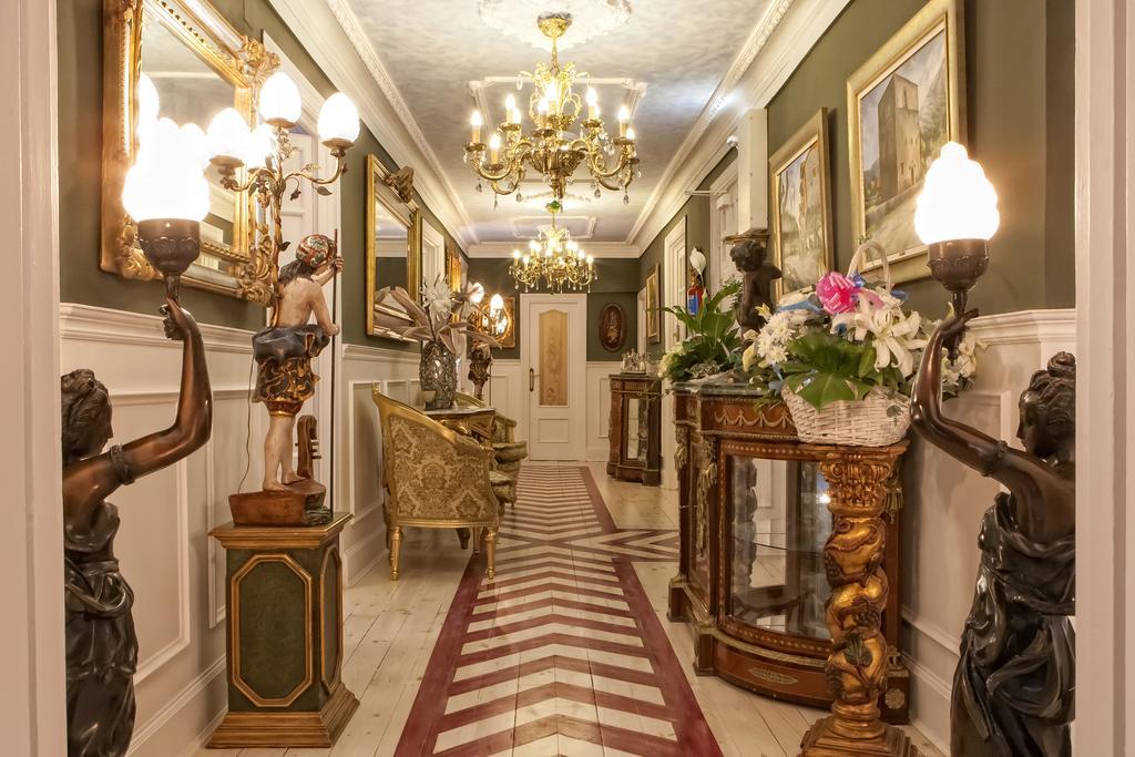 טורלאבגה Hostal Boutique Puerta Del Sol מראה חיצוני תמונה
